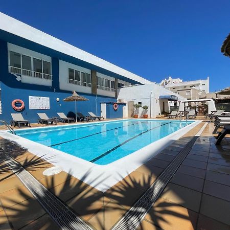 Apartamentos Cel Blau Santa Eularia des Riu Esterno foto